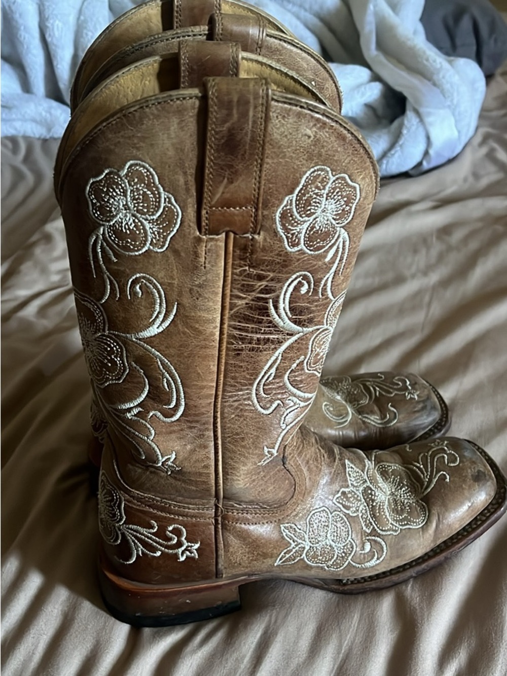 Shyanne Brown Lace-Up Western Embroidered Boots